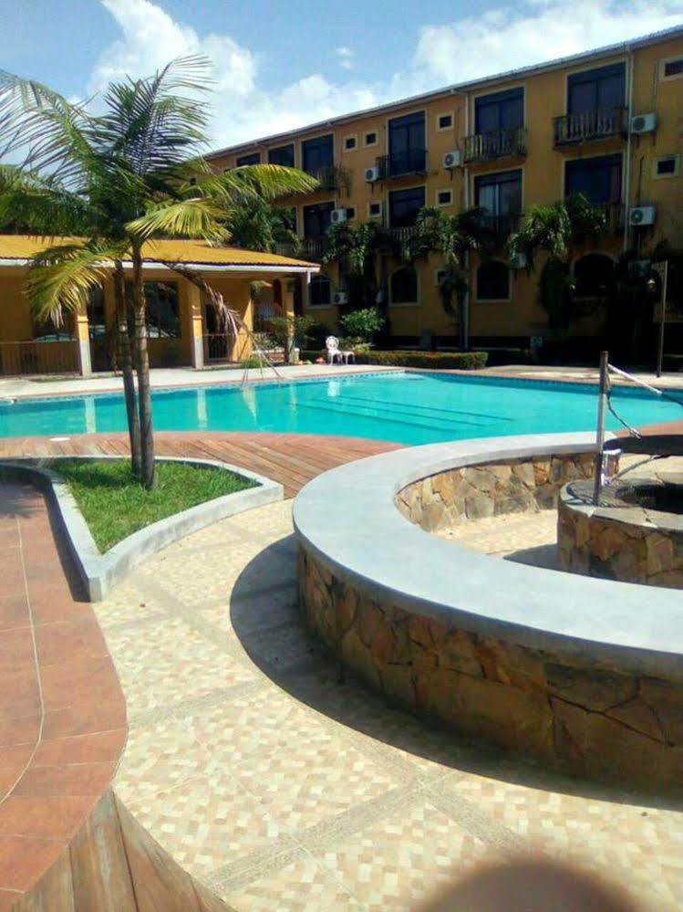 Hotel Molina La Ceiba Kültér fotó