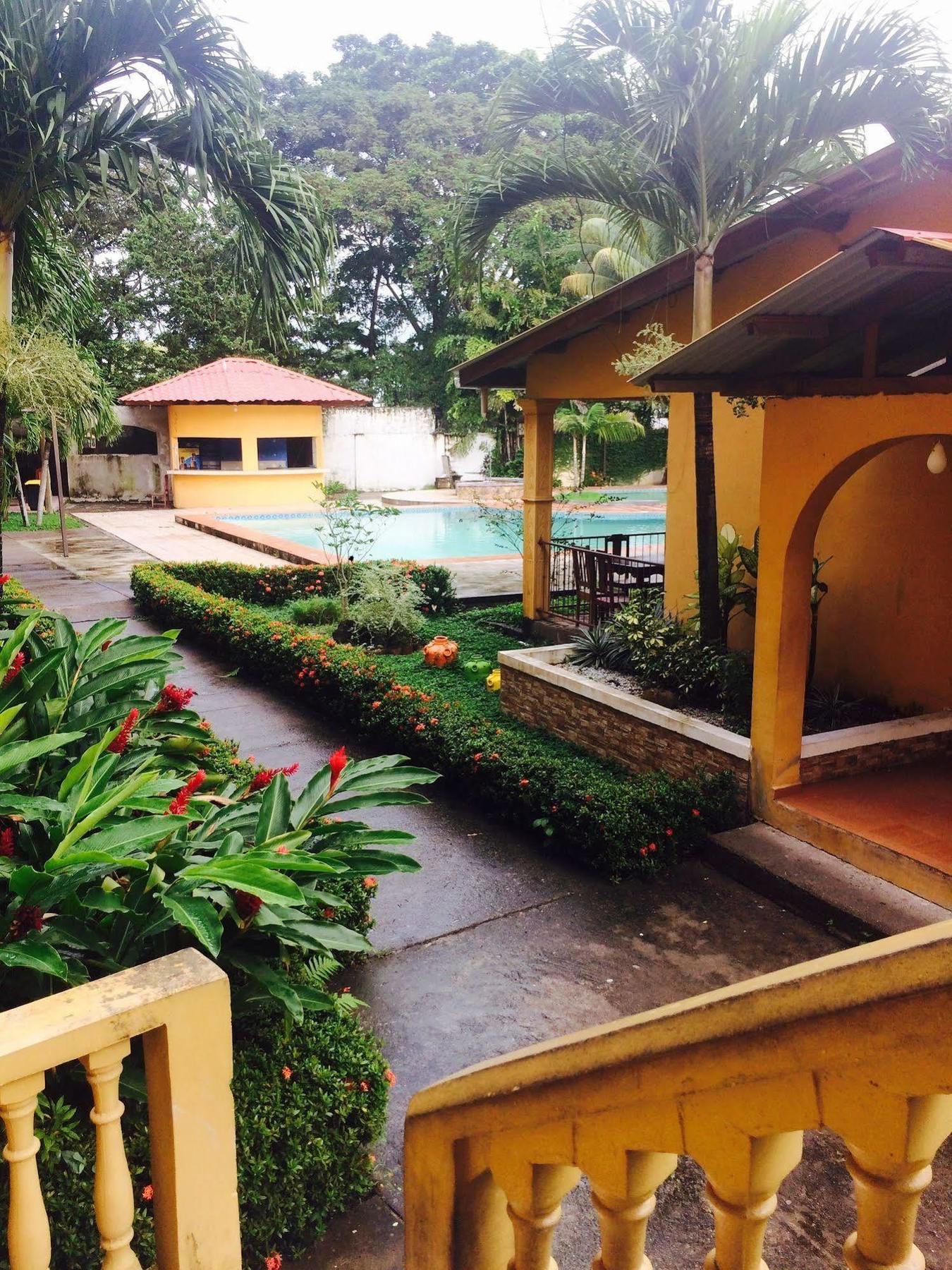 Hotel Molina La Ceiba Kültér fotó